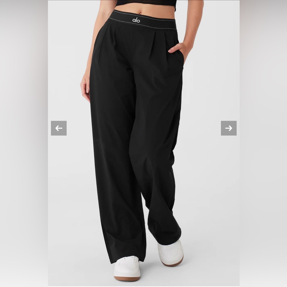 ALO Yoga: Suit Up Trouser (NWOT)